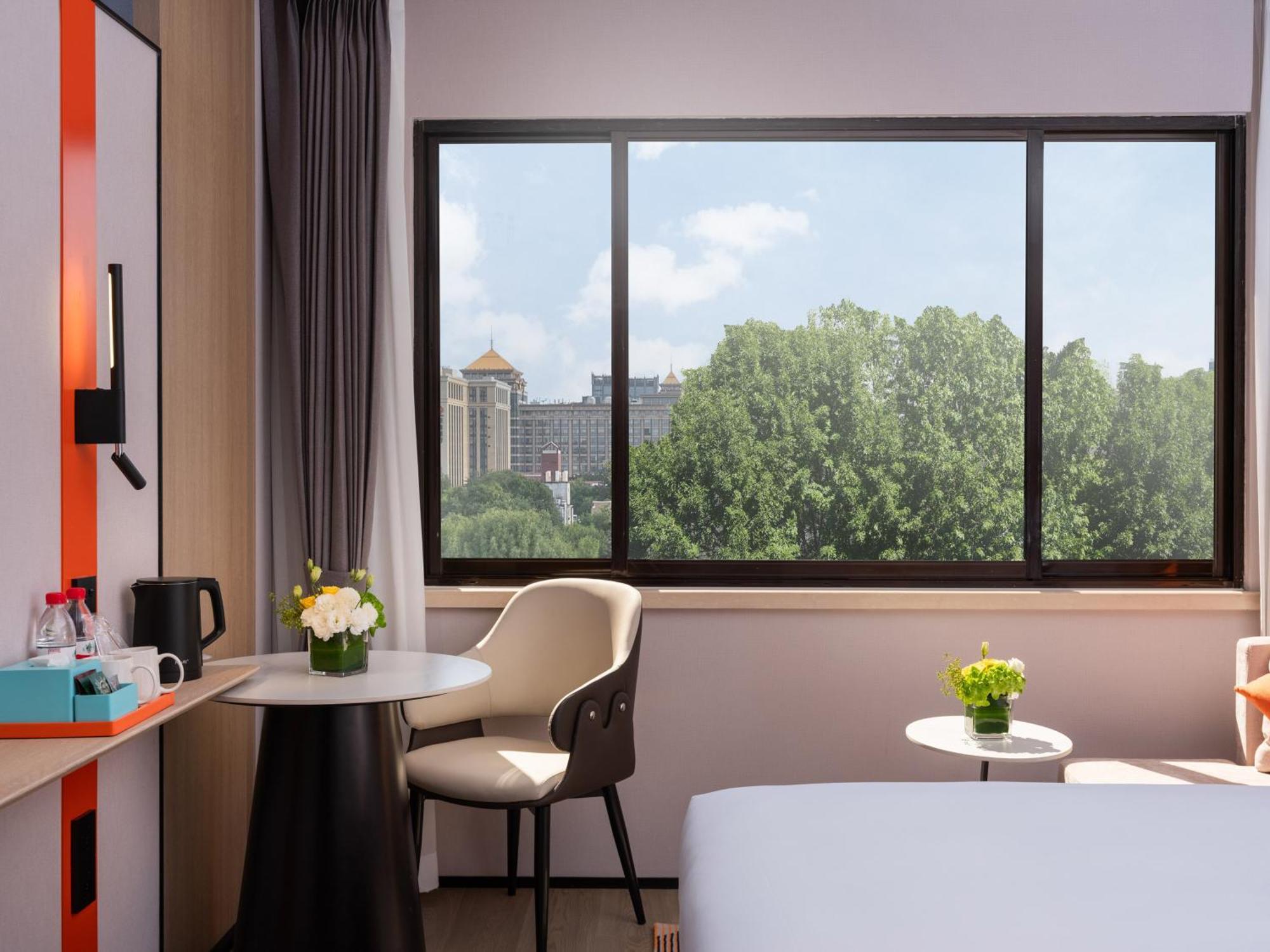 Holiday Inn Express Beijing Downtown By Ihg Exterior photo